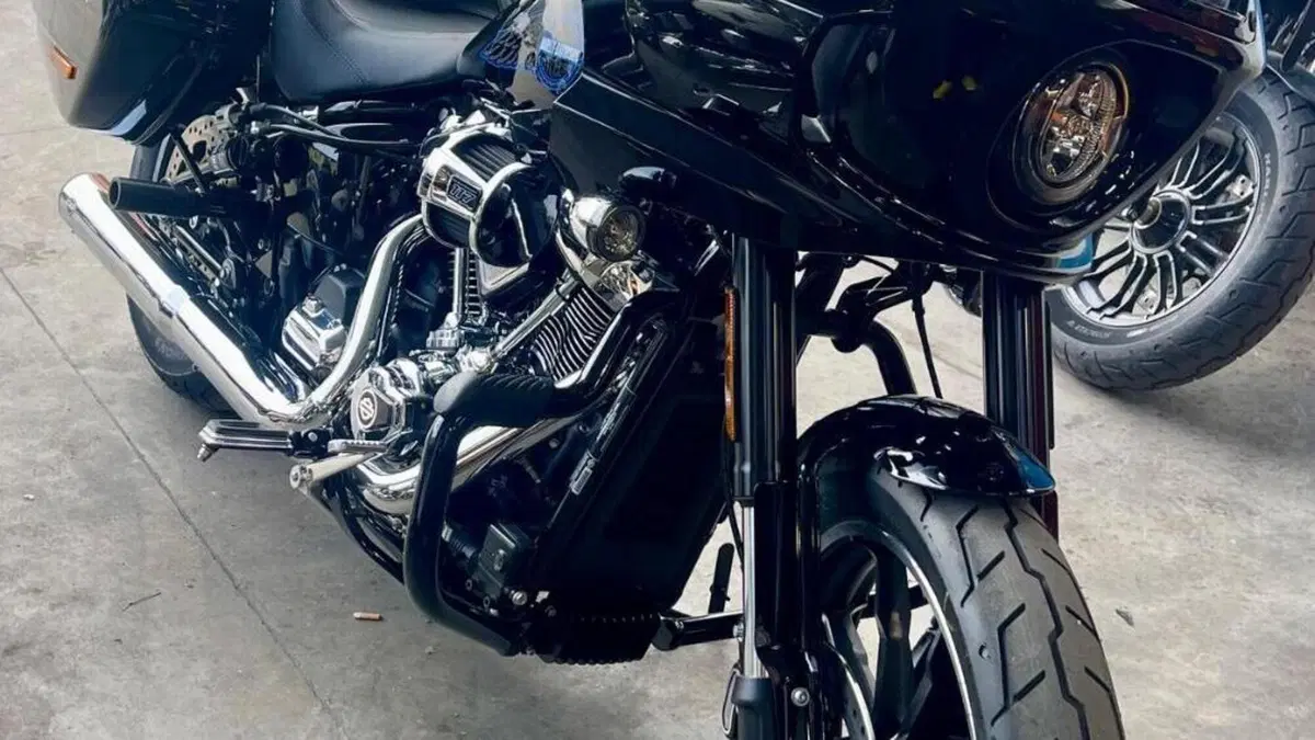 Harley-Davidson Low Rider ST (2025 - 26) 