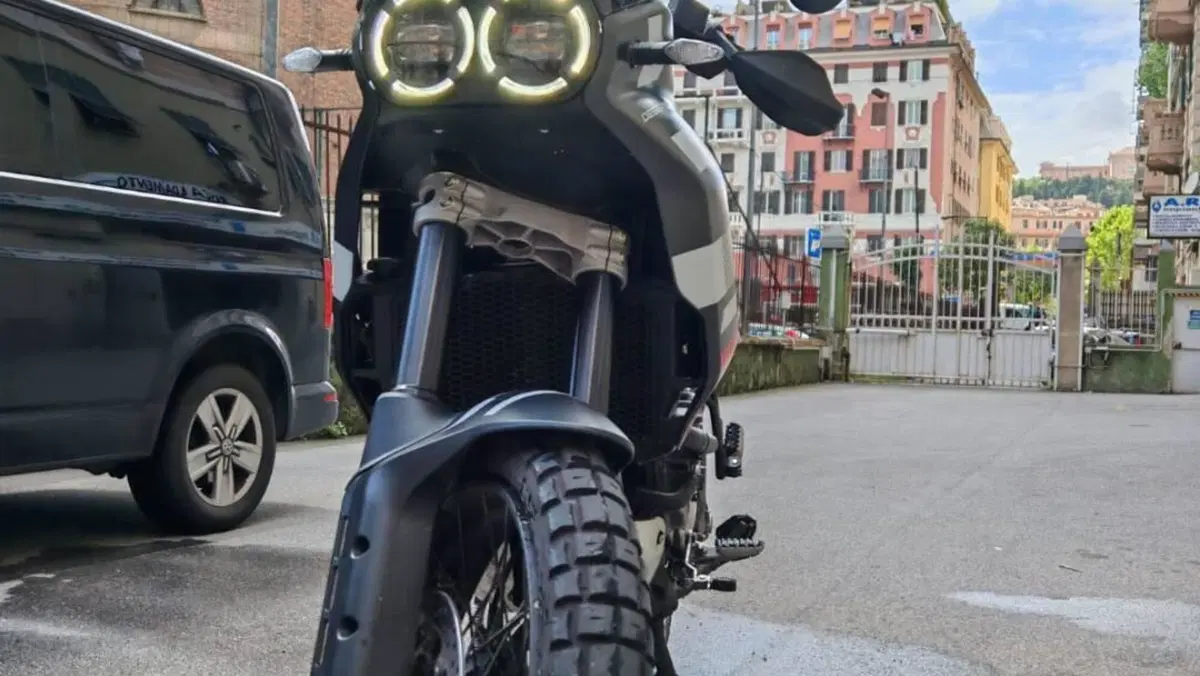 Ducati DesertX (2022 - 25)  (8)