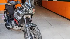 Ducati DesertX (2022 - 25)  (10)