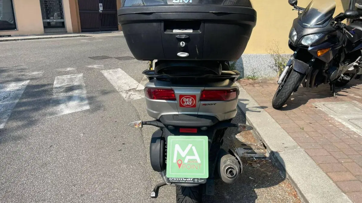 Piaggio Mp3 300 ie Sport LT ABS (2014 - 16)  (5)