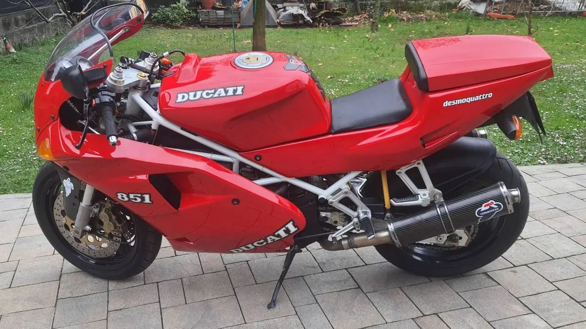 Ducati   (2)