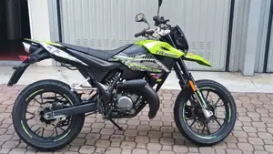 KSR Moto TR 50 SM Competition 2T (2014 - 17)  (2)