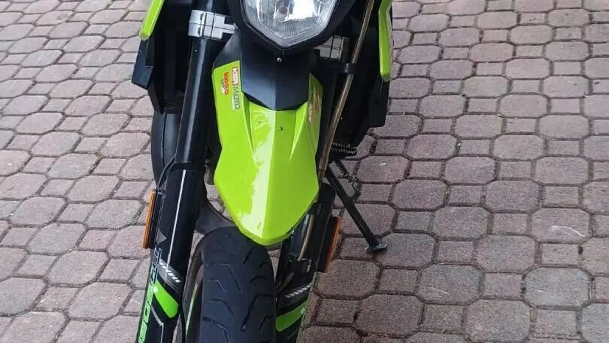 KSR Moto TR 50 SM Competition 2T (2014 - 17)  (5)