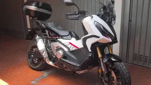 Honda X-ADV 750 DCT Adventure (2021 - 24) 