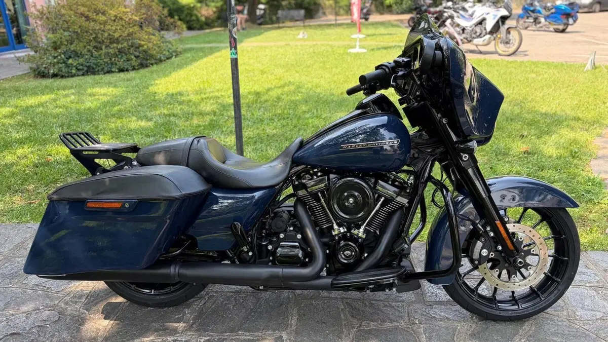 Harley-Davidson 114 Street Glide Special (2019 - 20) - FLHXS 
