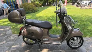 Vespa GTS 300 Touring ABS (2017 - 19) 
