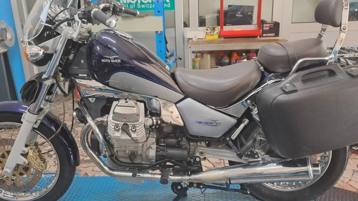 Moto Guzzi Nevada 750 Club (2002 - 06) 