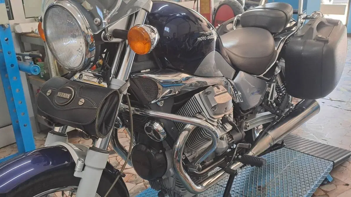 Moto Guzzi Nevada 750 Club (2002 - 06)  (5)