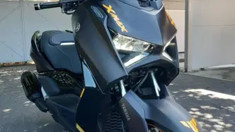 Yamaha X-Max 300 Tech Max (2025 - 26) usata