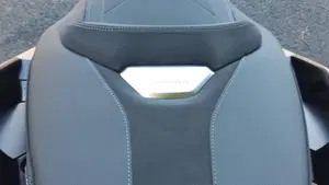 Yamaha X-Max 300 Tech Max (2025 - 26)  (6)