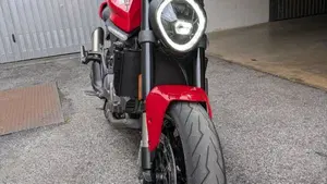 Ducati Monster 937 + (2021 - 25)  (2)