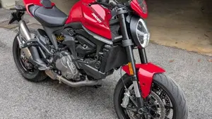 Ducati Monster 937 + (2021 - 25)  (11)