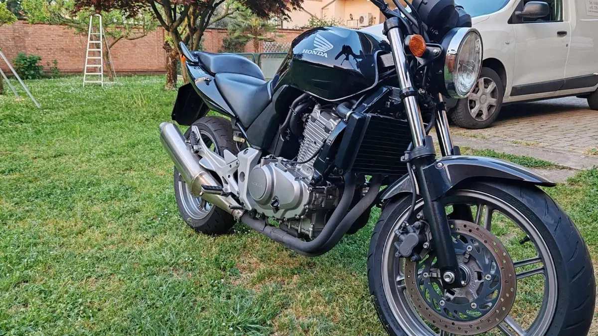 Honda CBF 500  (4)