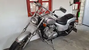 Honda VT 600 C Shadow (1989 - 98)  (4)