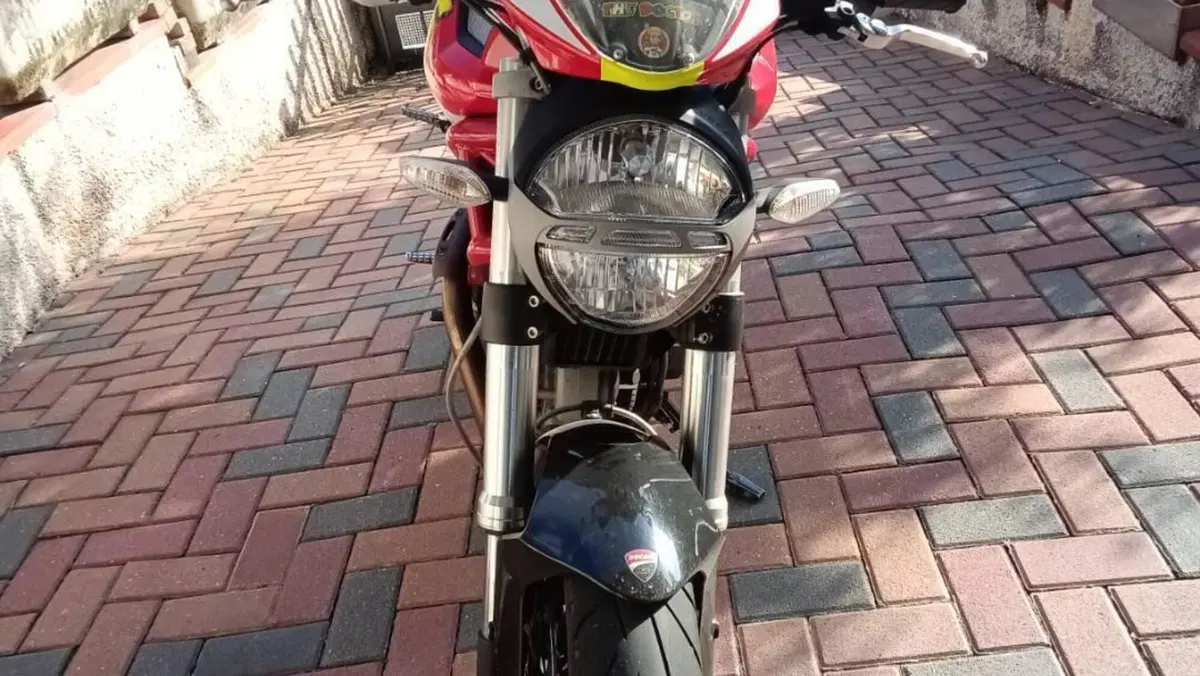 Ducati Monster 796 (2010 - 13)  (4)
