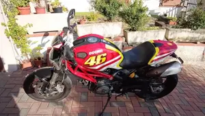 Ducati Monster 796 (2010 - 13)  (5)