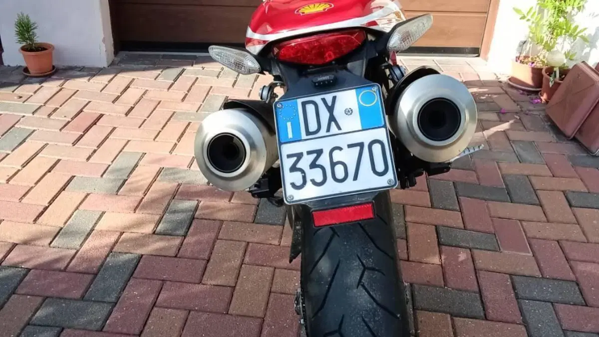 Ducati Monster 796 (2010 - 13)  (6)