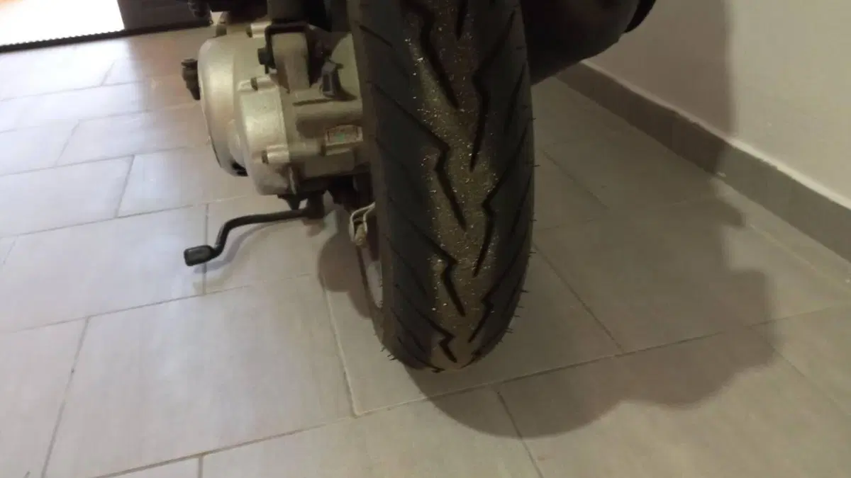 Aprilia Sportcity One 50 (2008 - 12)  (2)