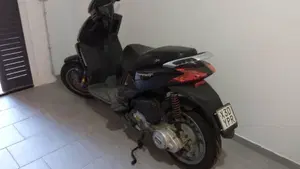 Aprilia Sportcity One 50 (2008 - 12)  (5)