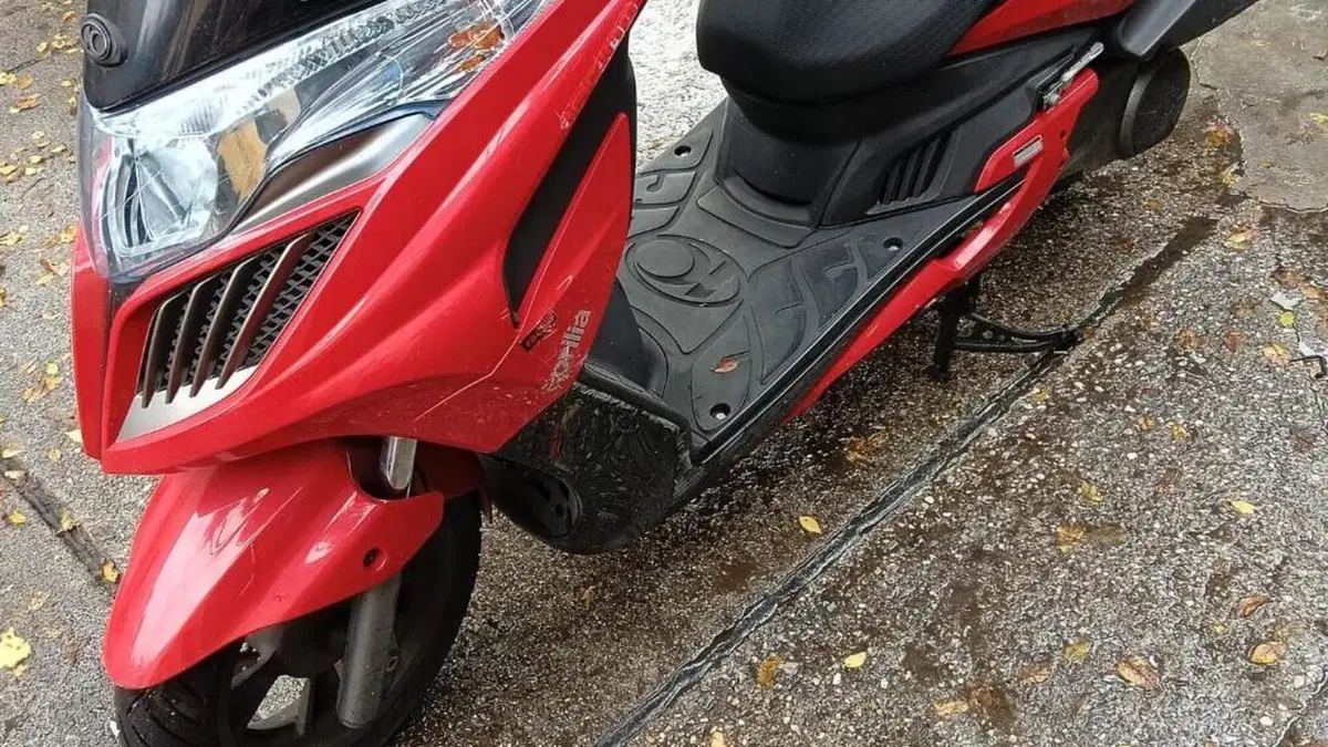 Kymco Gran Dink 250  (2)