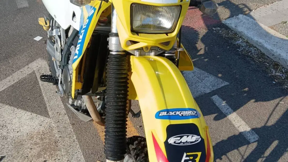 Suzuki DR-Z 400 S (2000 - 06)  (2)