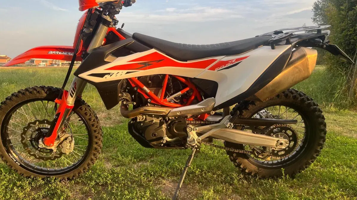 KTM 690 Enduro R (2019 - 20)  (2)