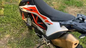 KTM 690 Enduro R (2019 - 20)  (5)