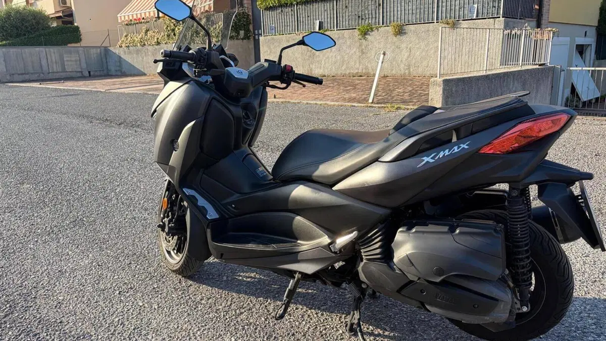 Yamaha X-Max 400 ABS (2017 - 20)  (3)