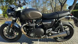 Triumph Speed Twin 1200 (2021 - 24)  (2)
