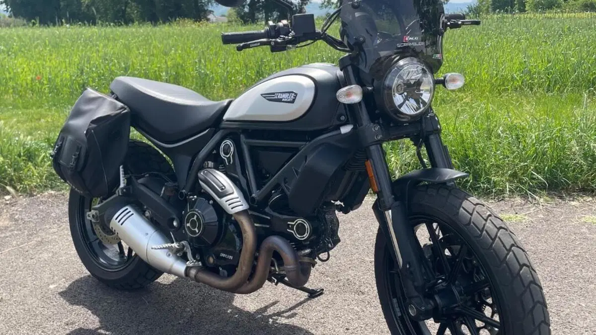 Ducati Scrambler 800 Icon Dark (2021 - 22) 
