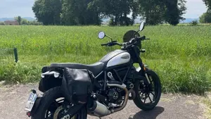 Ducati Scrambler 800 Icon Dark (2021 - 22)  (11)