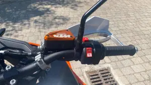 KTM 890 Adventure (2023 - 26)  (4)