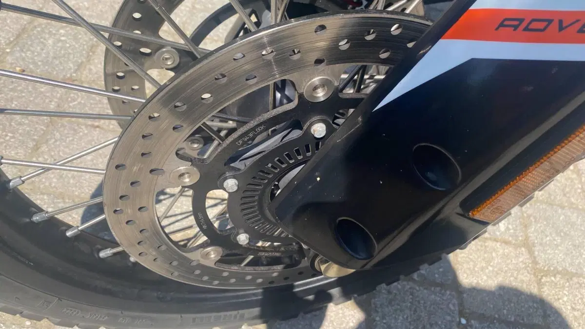 KTM 890 Adventure (2023 - 26)  (5)