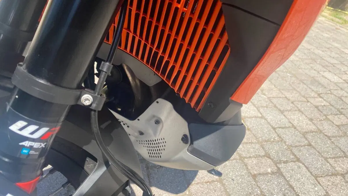KTM 890 Adventure (2023 - 26)  (6)