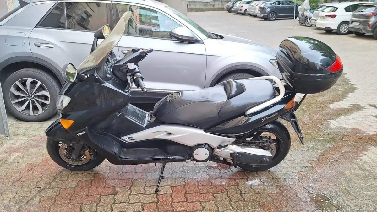 Yamaha T-Max 500 Black Max (2006 - 07) 