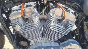 Harley-Davidson 883 (2008 - 09) - XL  (2)