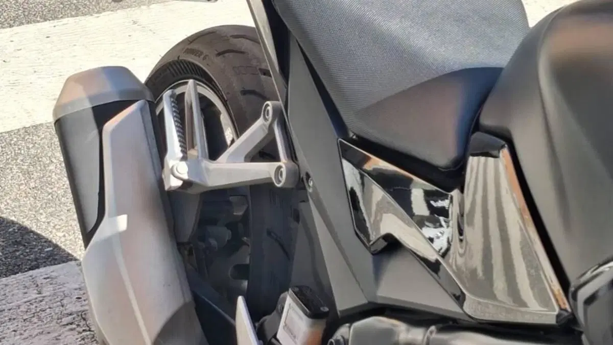 Honda CB 500 F (2022 - 23)  (4)