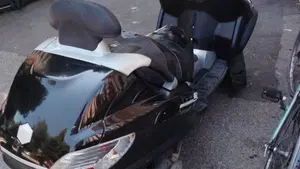 Piaggio MP3 250 i.e.  (2)