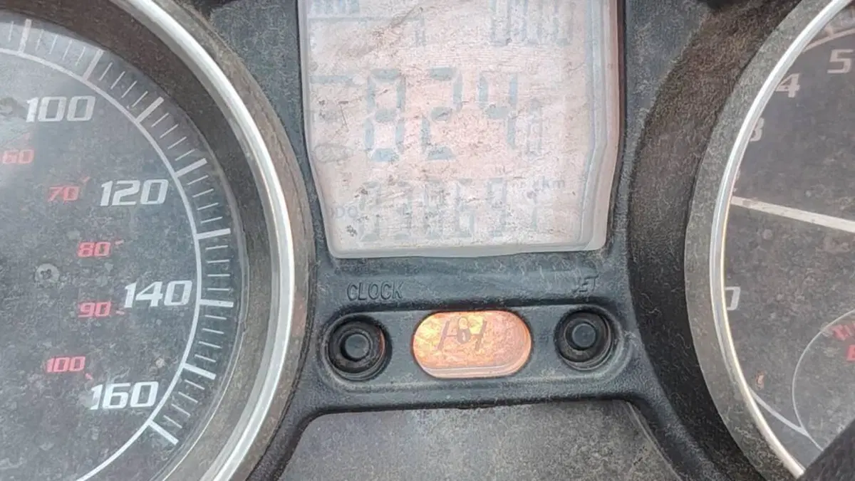 Piaggio MP3 250 i.e.  (4)
