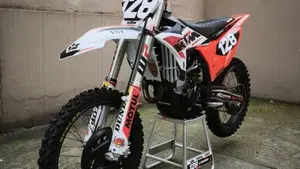 KTM 350 SX-F (2025)  (3)