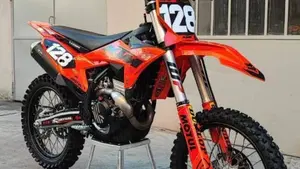 KTM 350 SX-F (2025)  (8)