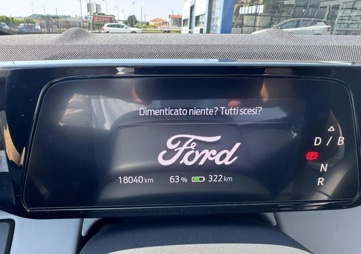 Ford Explorer 77kWh Extended Range Premium rwd (15)