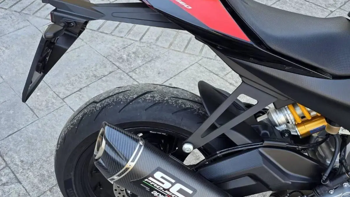 Aprilia Tuono 660 Factory (2025 - 26)  (3)