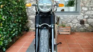 Royal Enfield Interceptor 650 (2021 - 26)  (7)