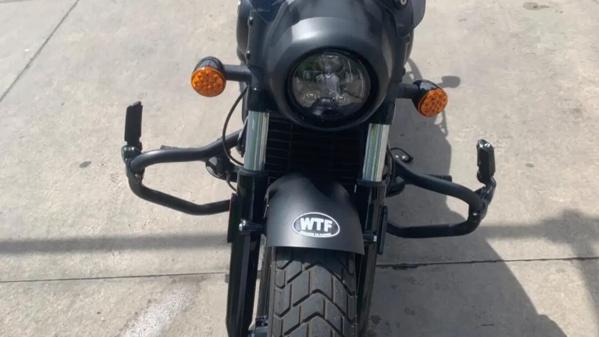 Indian Scout 1133 Bobber Twenty (2021 - 25)  (3)