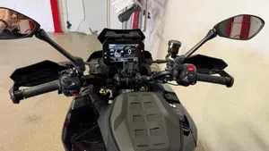 Yamaha Tracer 9 GT+ Y-AMT (2025 - 26)  (6)