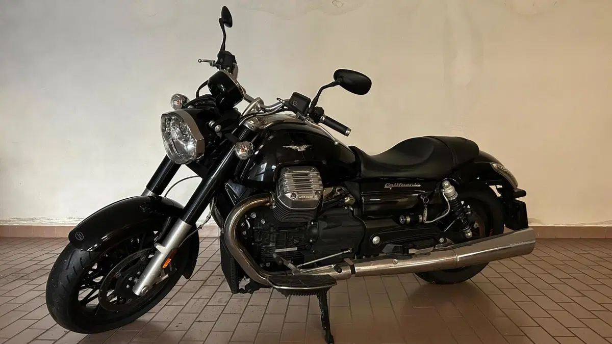 Moto Guzzi California 1400 Custom (2012 - 16)  (2)