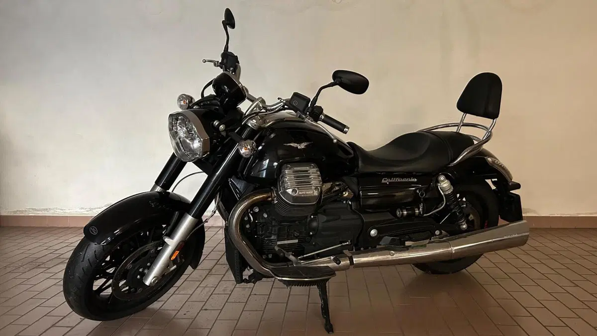 Moto Guzzi California 1400 Custom (2012 - 16)  (7)