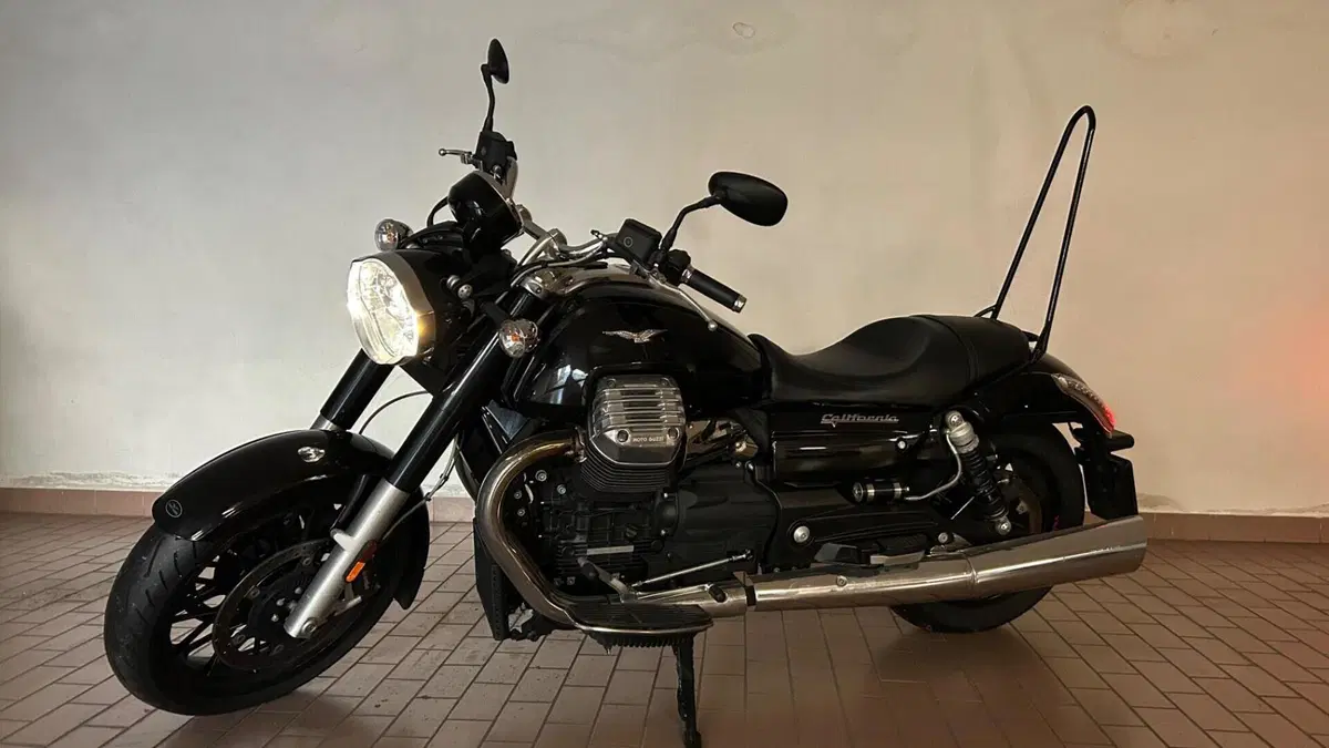Moto Guzzi California 1400 Custom (2012 - 16)  (9)