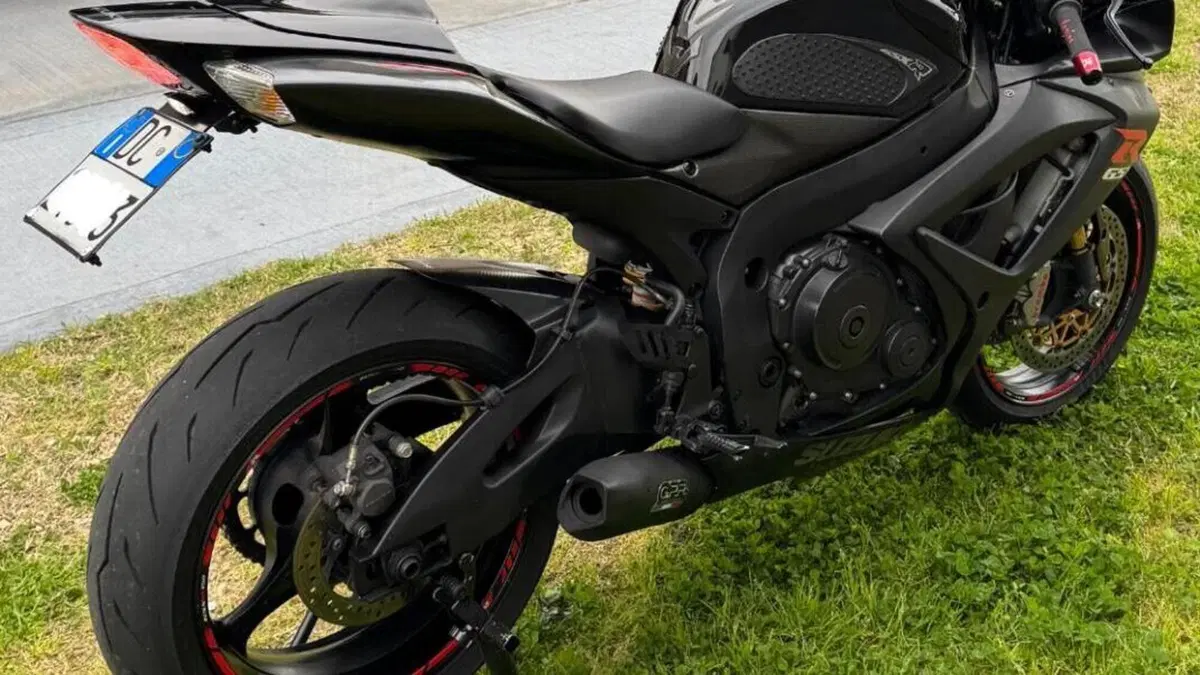 Suzuki GSX R 750 (2006 - 07) 